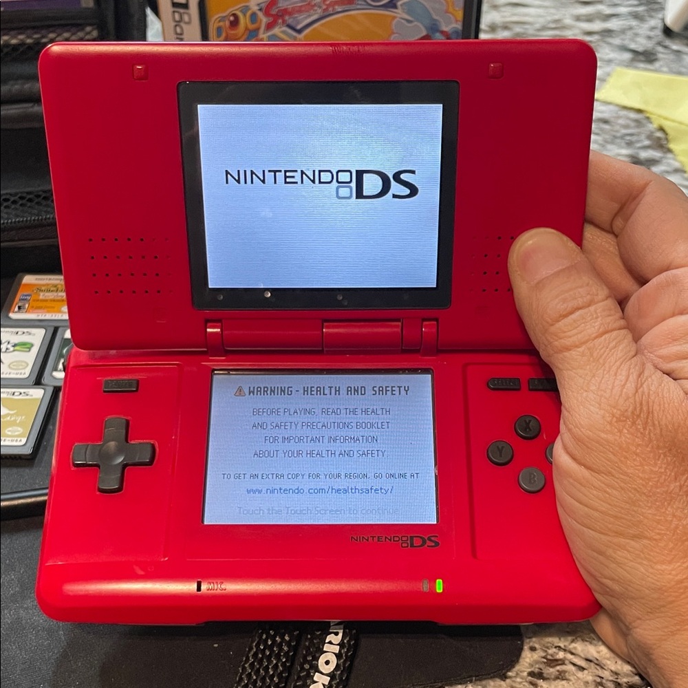 Nintendo DS SPECIAL edition Red handheld gaming - Mario Cart DS EWC - no charger - Picture 13 of 16